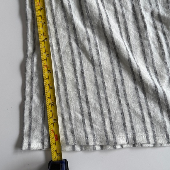 Caution to the Wind Wide Leg Jumpsuit Medium M Striped Comfort Loungewear Beach - Picture 6 of 8